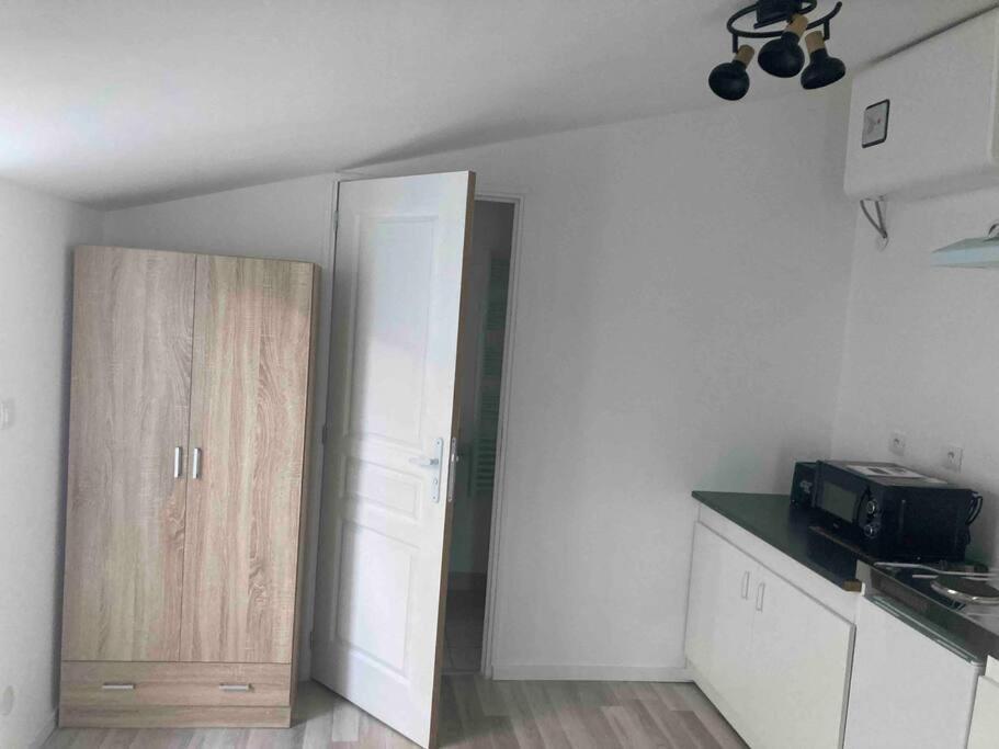 Maisonnette Neuve Avec Jardin Privatif Saran Exterior foto