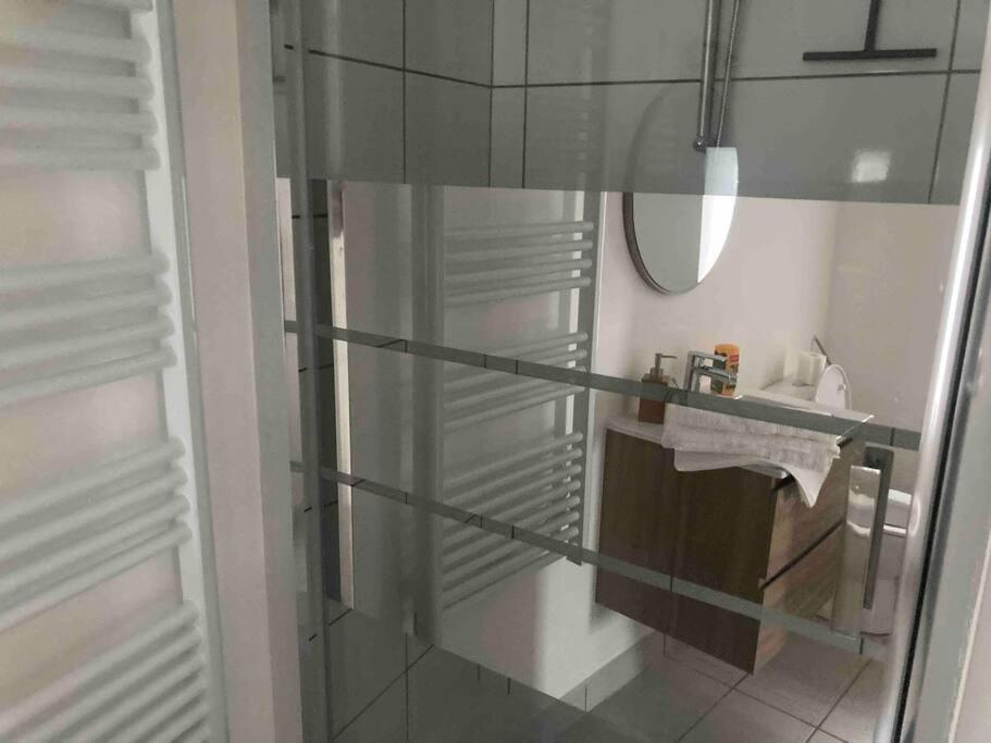 Maisonnette Neuve Avec Jardin Privatif Saran Exterior foto